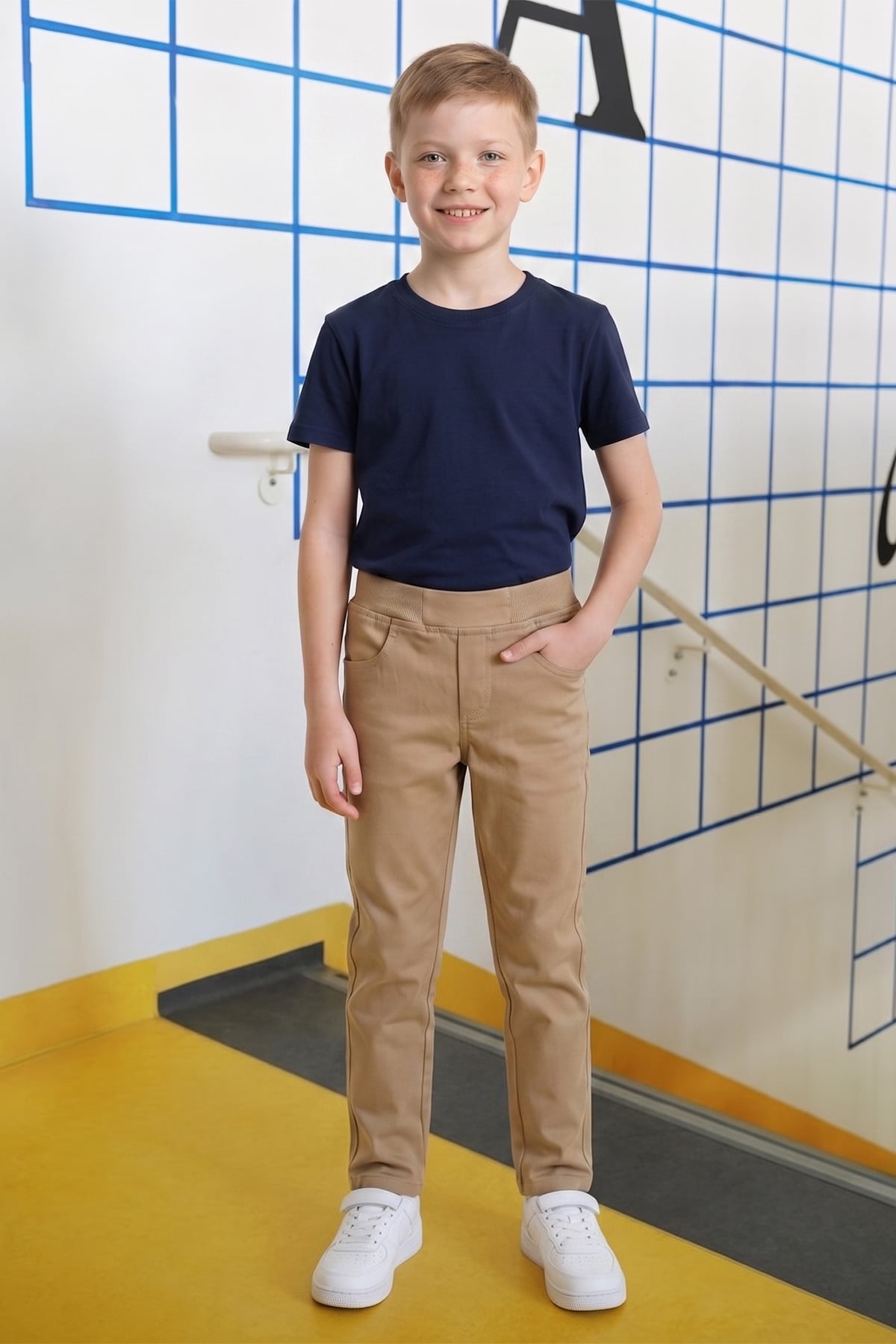 Beli Bağcıklı Gabardin Kumaş Unisex Çocuk Pantolon