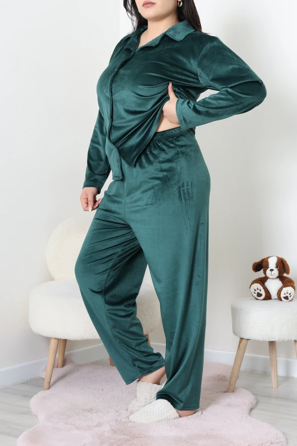 Fransız Kadife Büyük Beden Düğmeli Pijama Takımı Zümrüt 3