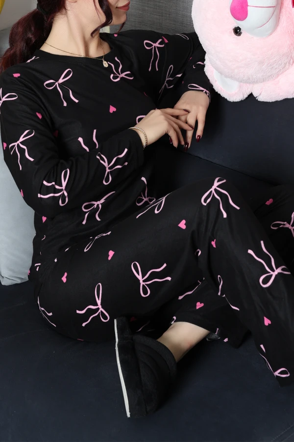 Süet Alt Üst Aynı Pijama Takımı Siyahpembe 3