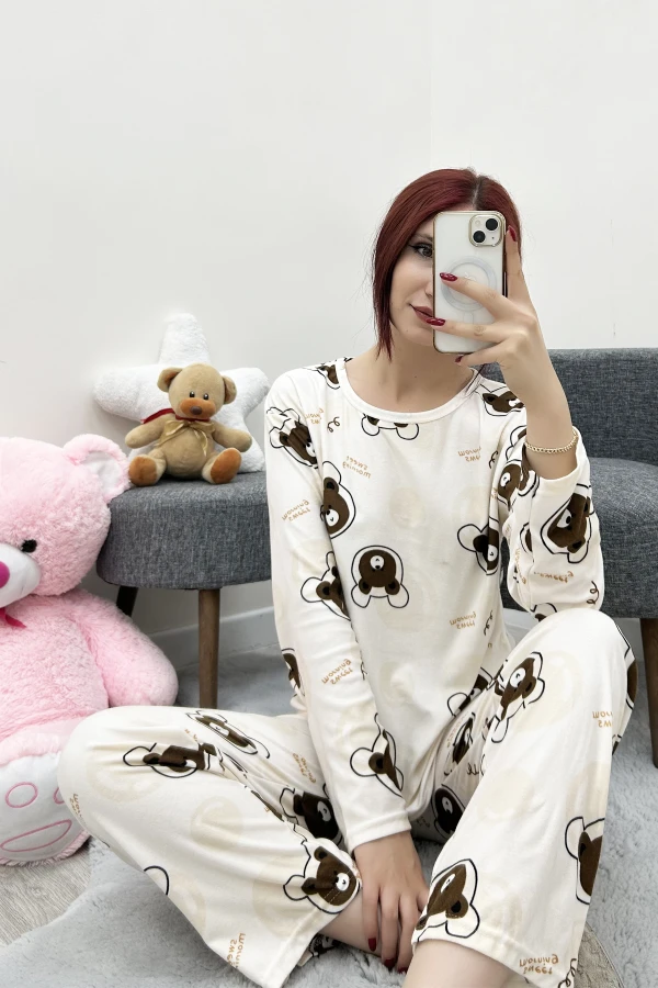 Süet Alt Üst Aynı Pijama Takımı Bejkahve 3
