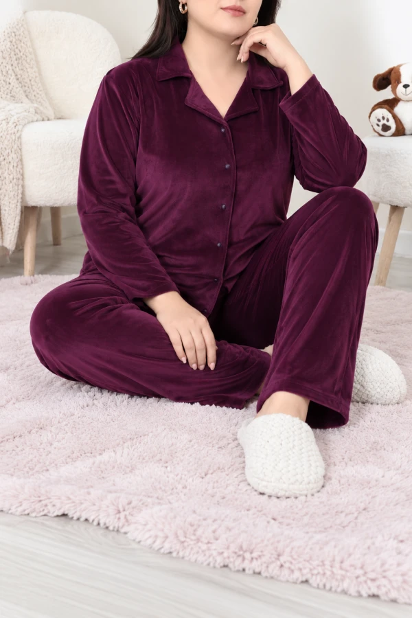 Fransız Kadife Büyük Beden Düğmeli Pijama Takımı Mor