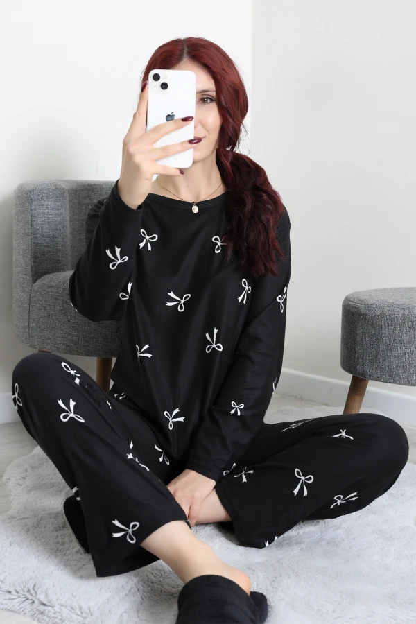 Süet Alt Üst Aynı Pijama Takımı Siyah 3
