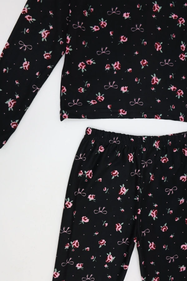 5-12 Yaş Süet Alt Üst Aynı Pijama Takımı Siyahçiçekli 6