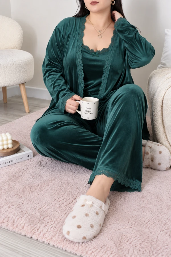 Fransız Kadife Battal Pijama Takımı Zümrüt