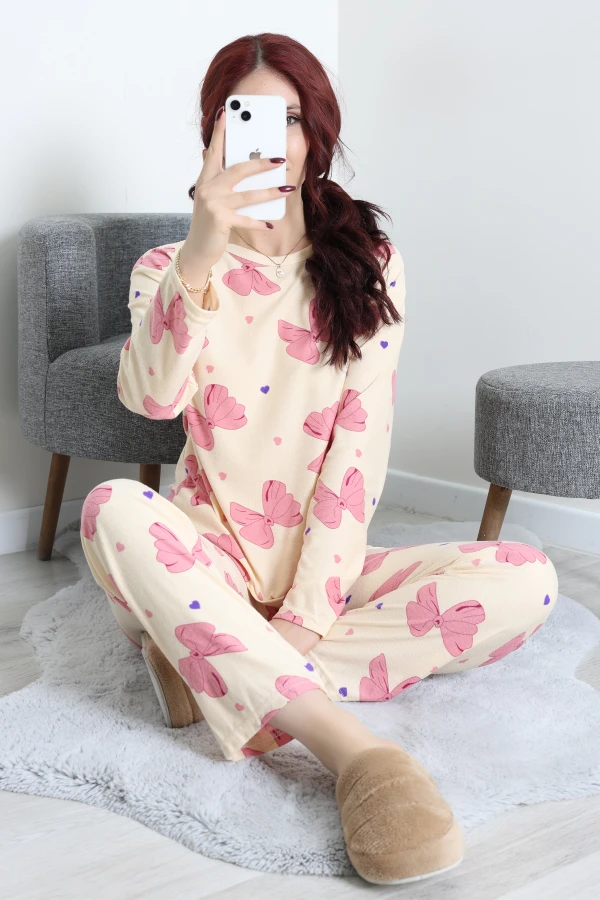 Süet Alt Üst Aynı Pijama Takımı Bej 3