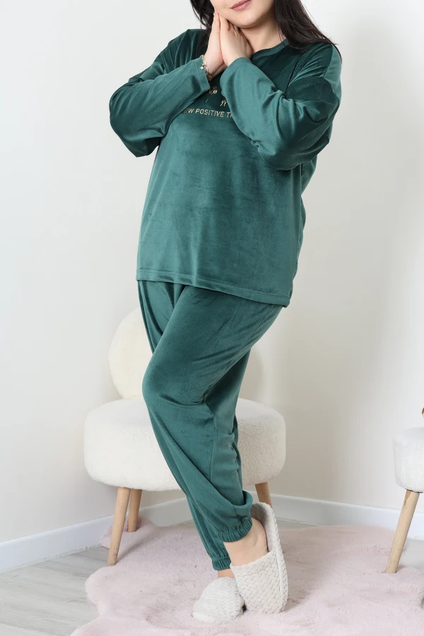 Fransız Kadife Büyük Beden Pijama Takımı Zümrüt 5