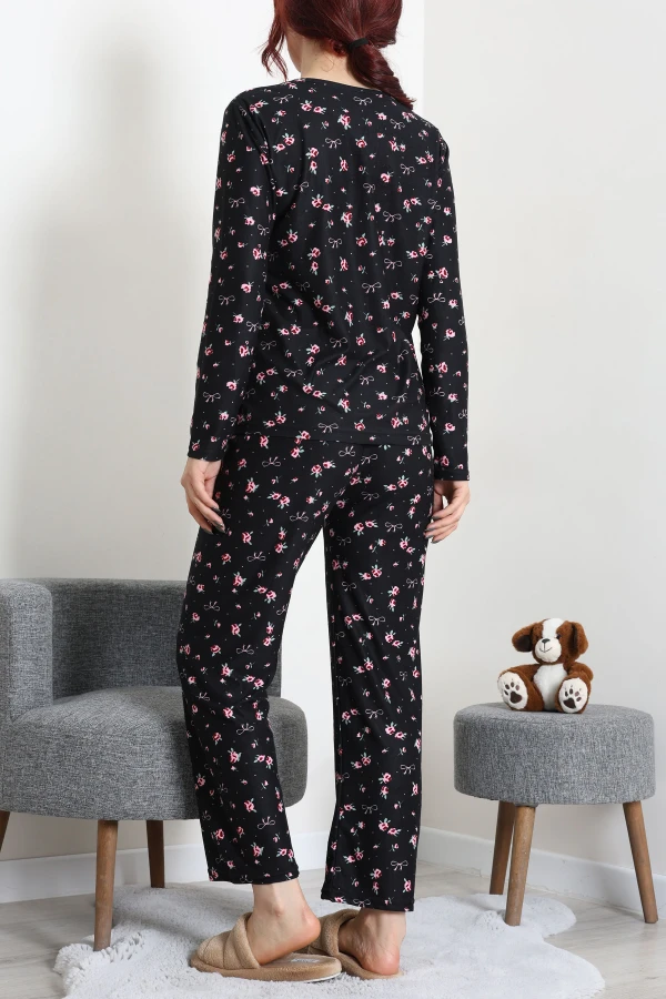Süet Alt Üst Aynı Pijama Takımı Siyahçiçekli 6