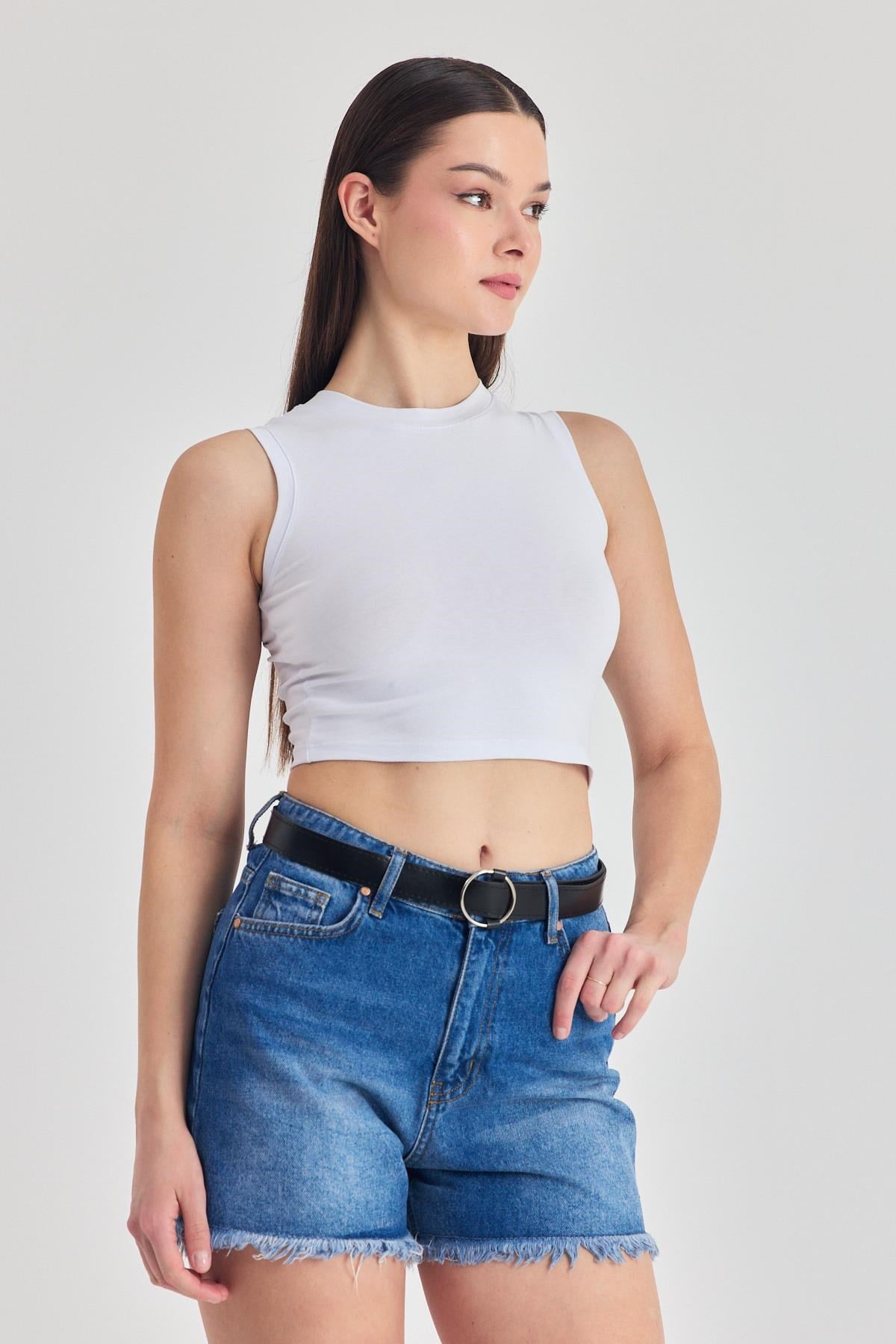 Beyaz Kolsuz Bisiklet Yaka Crop Atlet 318 7