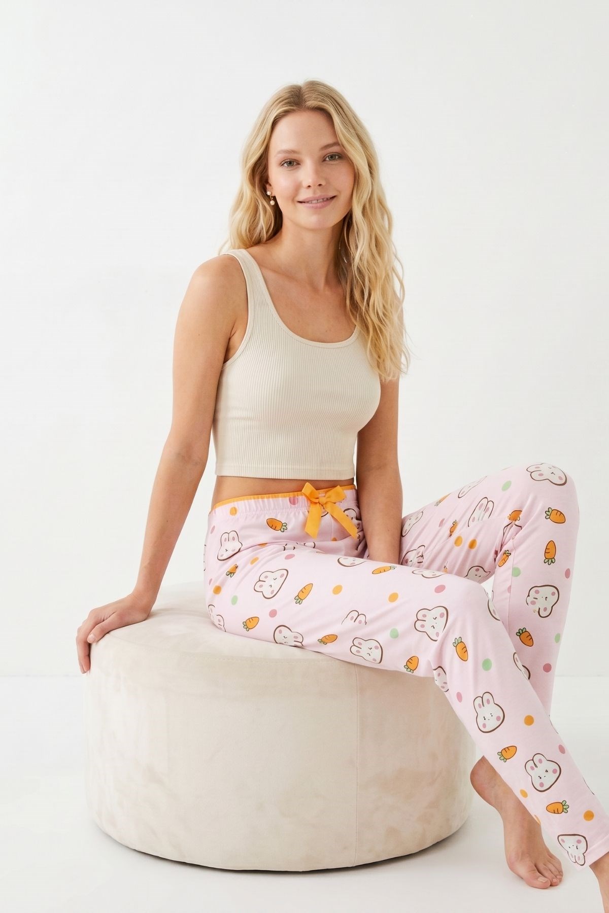 Tavşan ve Havuç Desen Pijama 4551 Pembe