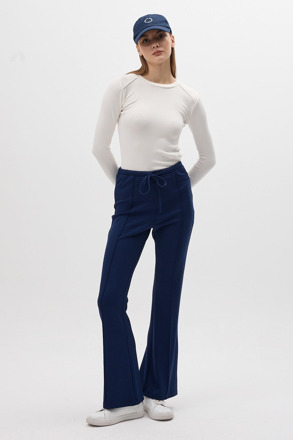 Lacivert Geniş Paça Beli Bağcıklı Kadın Pantolon 8246A 7