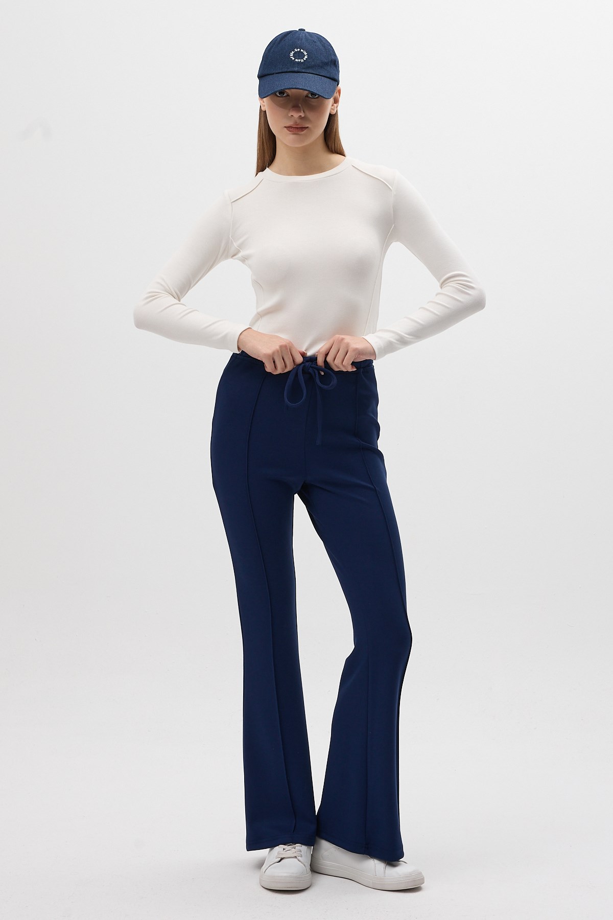 Lacivert Geniş Paça Beli Bağcıklı Kadın Pantolon 8246A 6