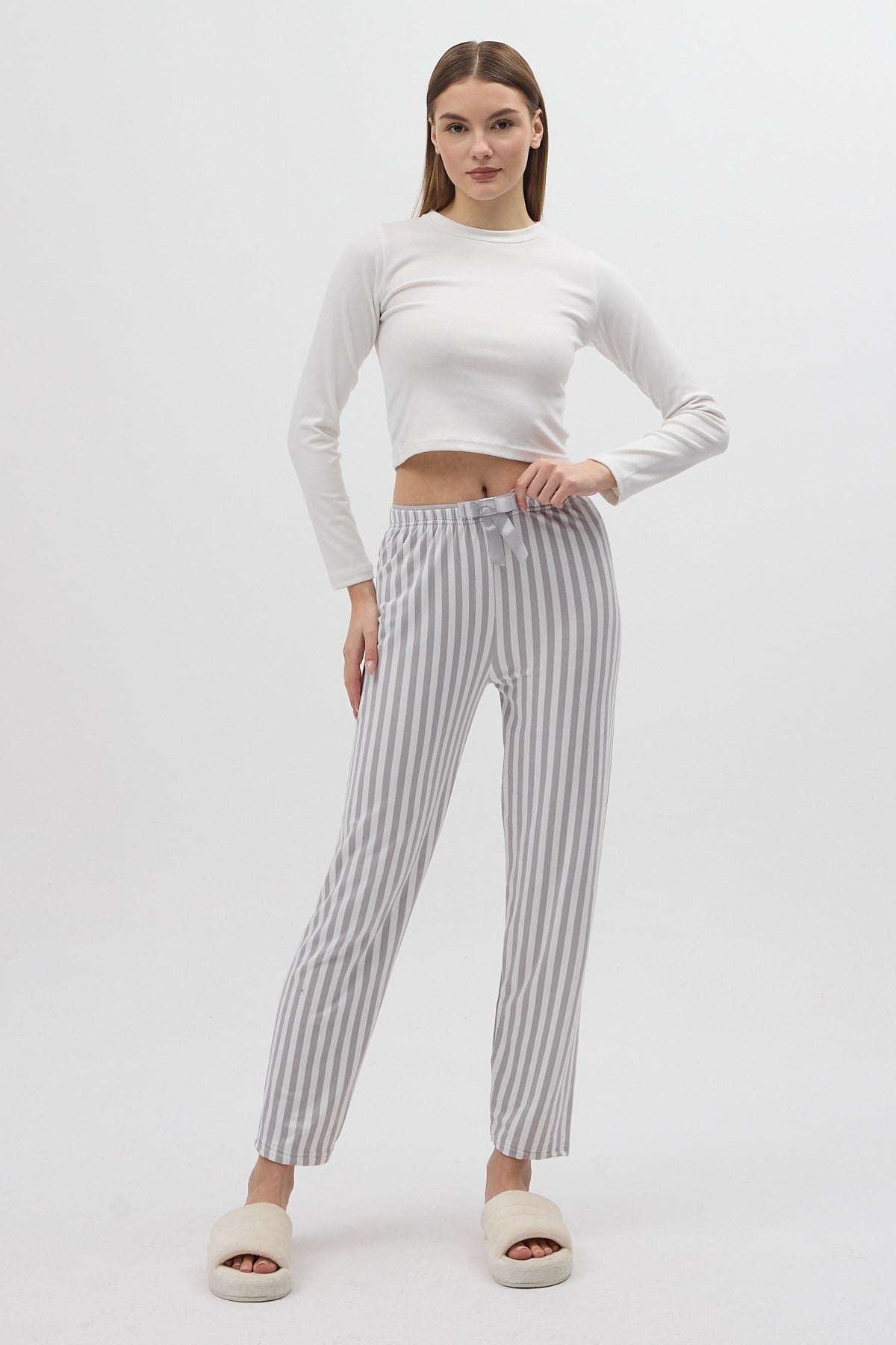 Gri Çizgili Bel Bağlamalı İpli Kadın Pijama Altı 4527