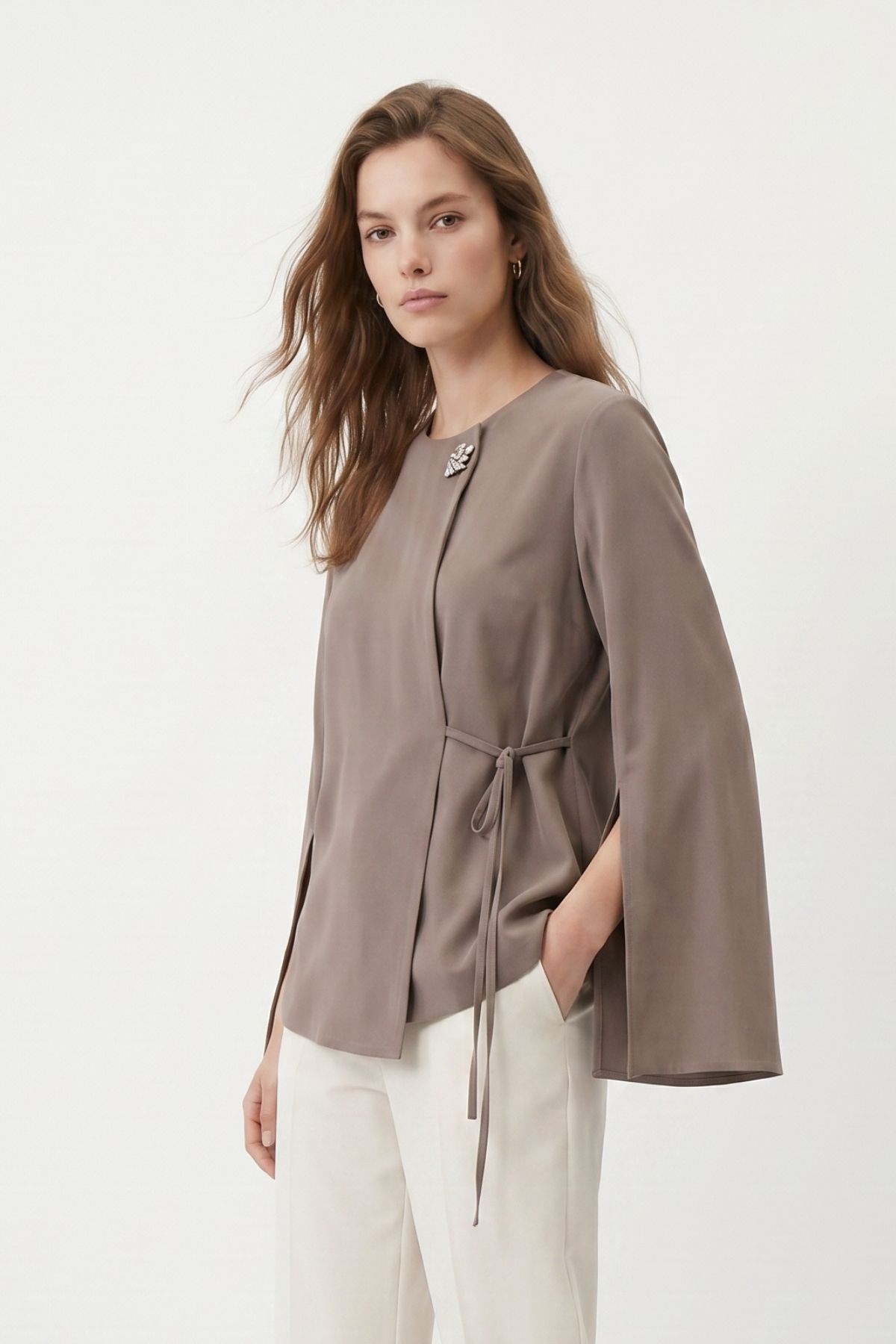 Geniş Kollu Yandan Bağlamalı Broşlu Kimono 6085 Vizon