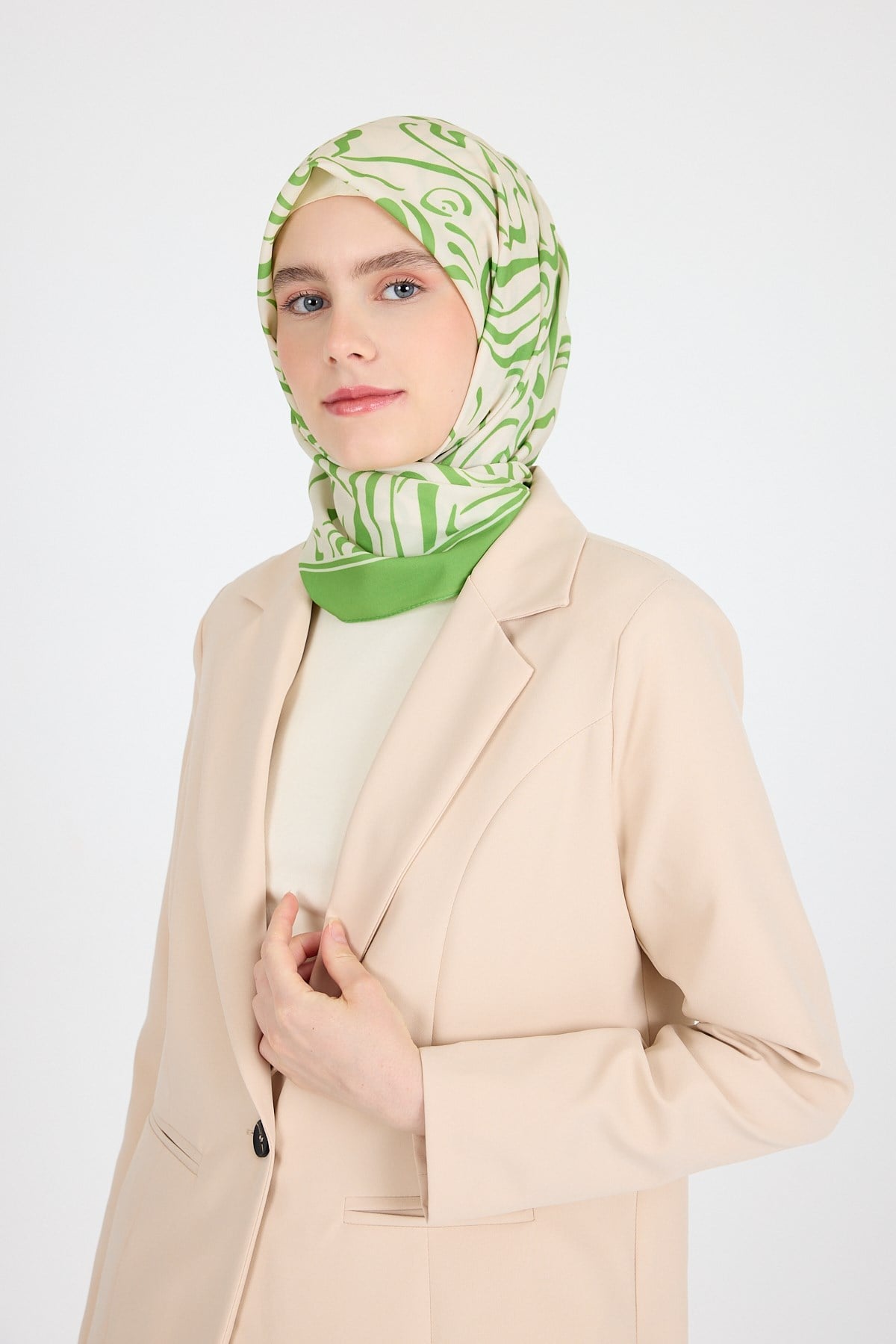 Yağ Yeşili Desenli Eşarp 5694 3