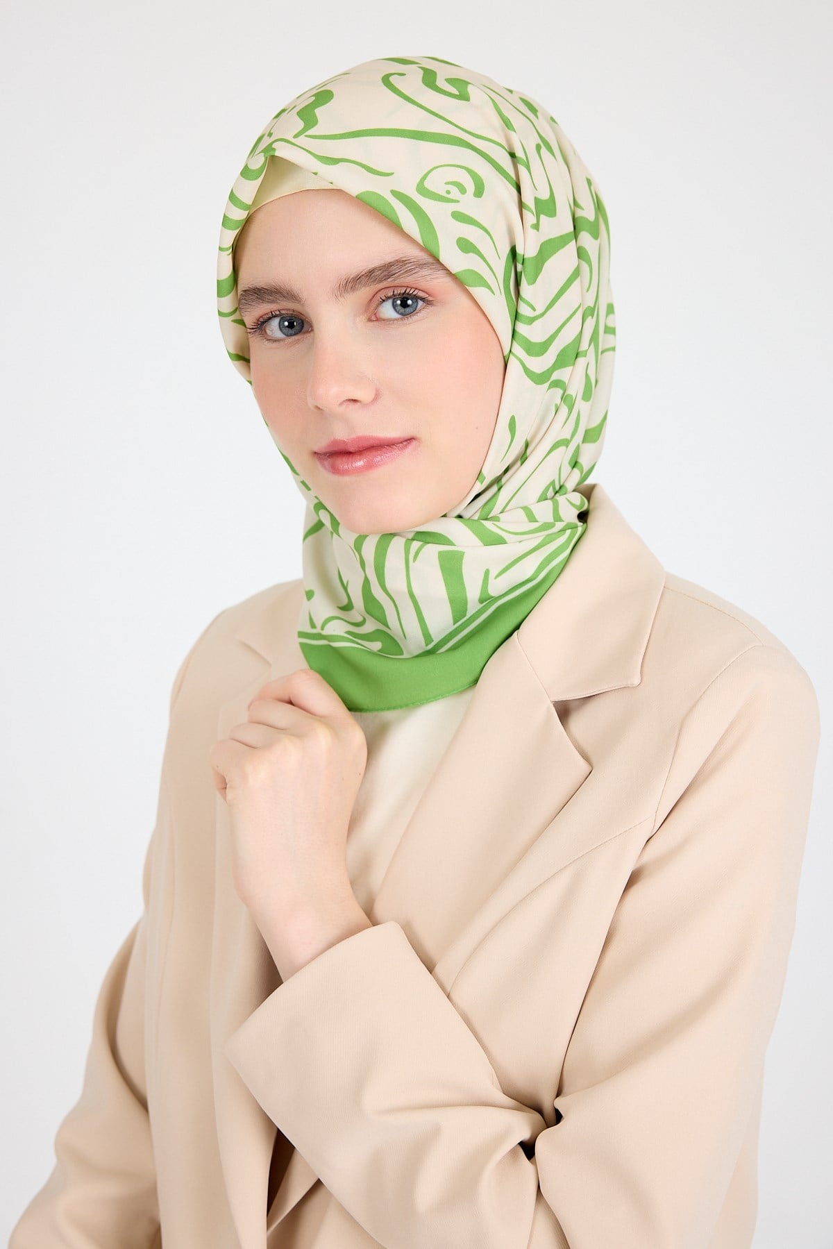 Yağ Yeşili Desenli Eşarp 5694 2
