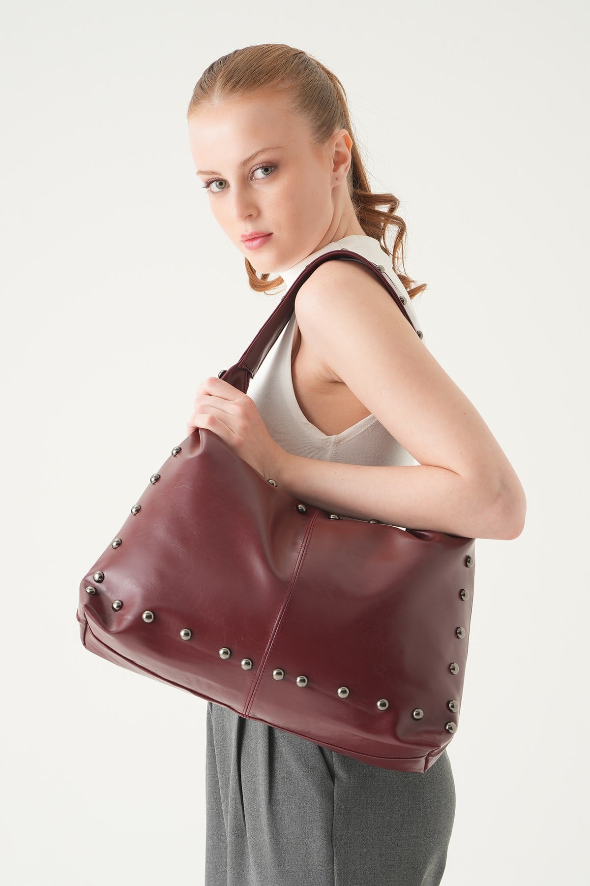 Zımbalı Omuz Çantası 9225 Bordo