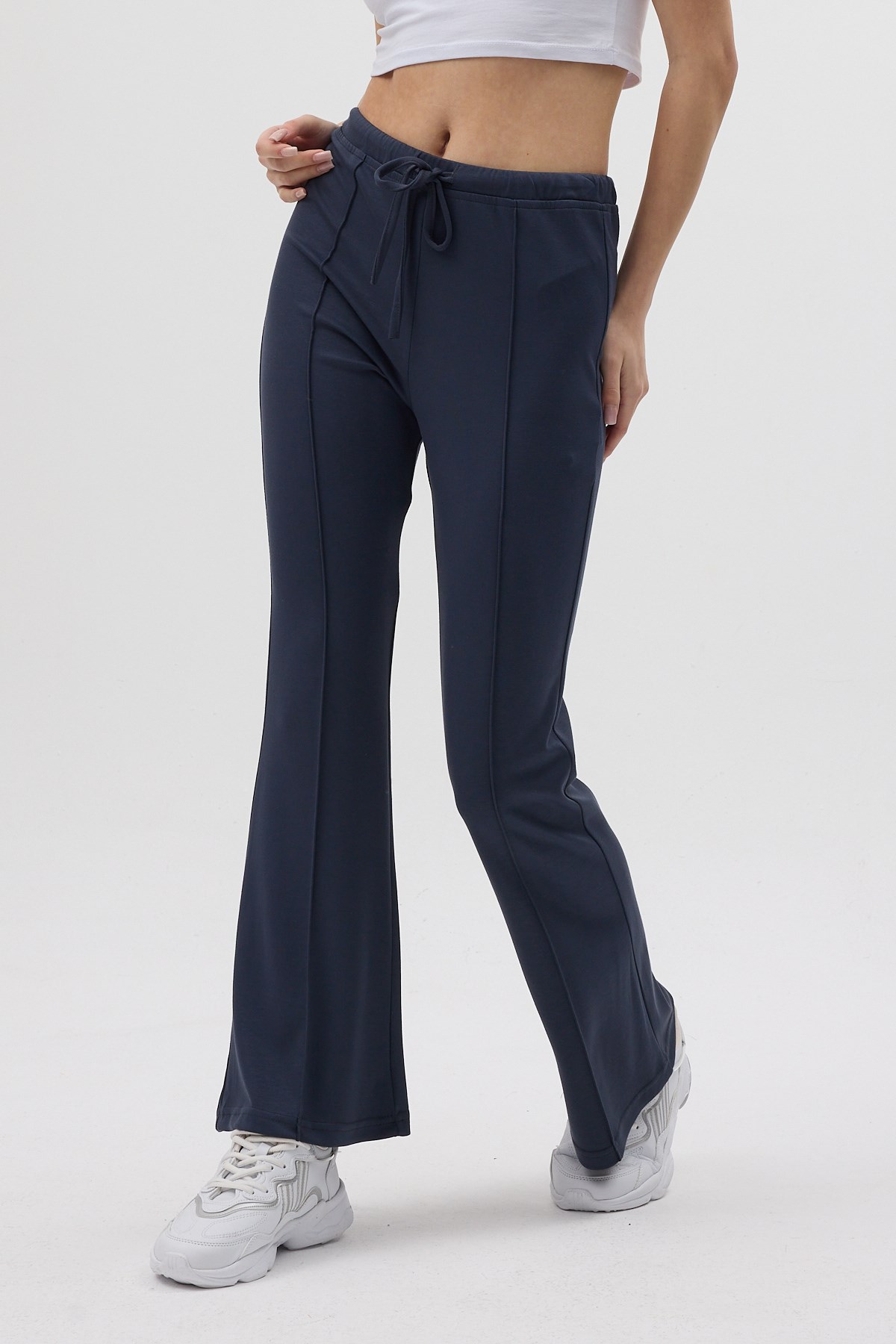 Antrasit Geniş Paça Beli Bağcıklı Kadın Pantolon 8246A 2
